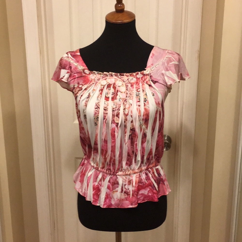 Simply irresistible women’s small top